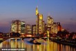 Frankfurt éjszakai fényei