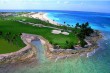 Golfpálya a Bahamákon