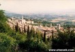 Assisi városának panorámája