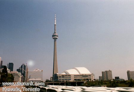 Toronto_kydome.jpg