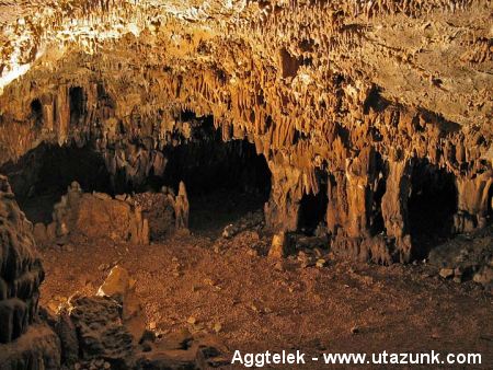 cave_06.jpg